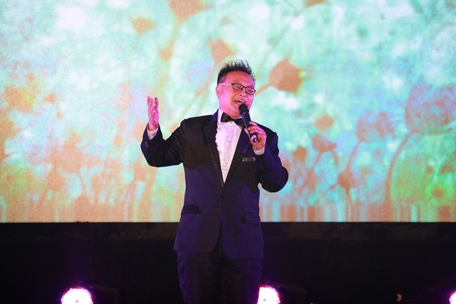 山东草莓视频色版APP“辉煌十年 圆梦今朝”文艺汇演隆重举行