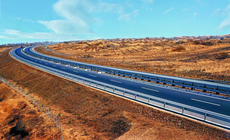 Yulin to Jingbian desert expressway