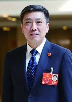 董事长简介 董事长简介