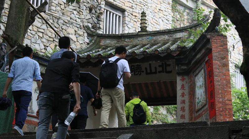 2021年南宫NG28(中国)“芒种”户外拓展登山活动圆满成功 分类：文化活动 作者： 来源： 发布时间：2021-06-07 18:02