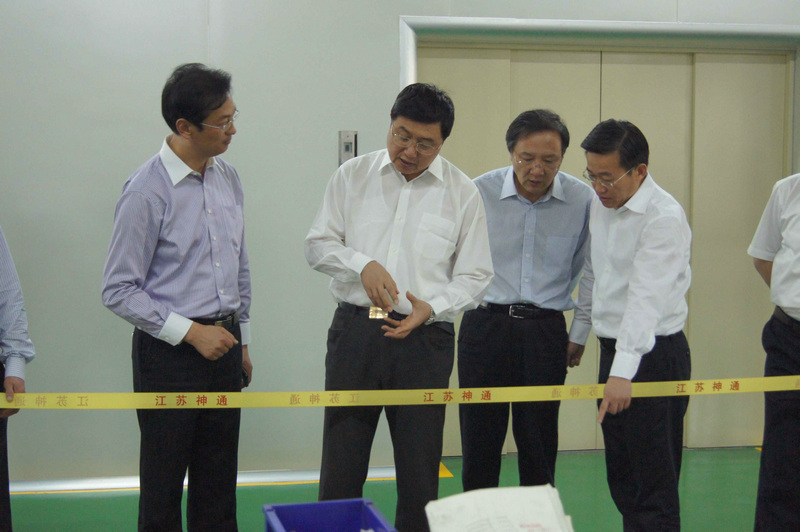 简讯：江苏省政协副主席、省委统战部部长罗一民同志莅临江苏神通调研