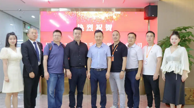 K8凯发国际建工集团与广东融盛实业发展有限公司举行韶关浈江全季酒店合作签约仪式