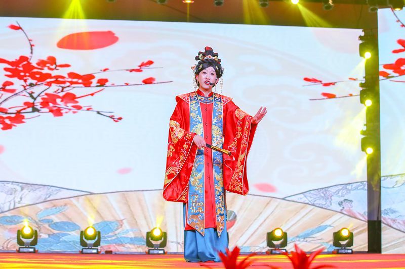 虎跃龙腾新十年∣尊龙凯时集团2022年春节联欢会圆满举行