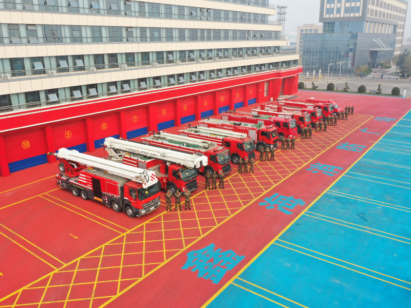 中国环境网以“畅游绿色尊龙凯时，启航美好生活”为题报道尊龙凯时石油化工文化园