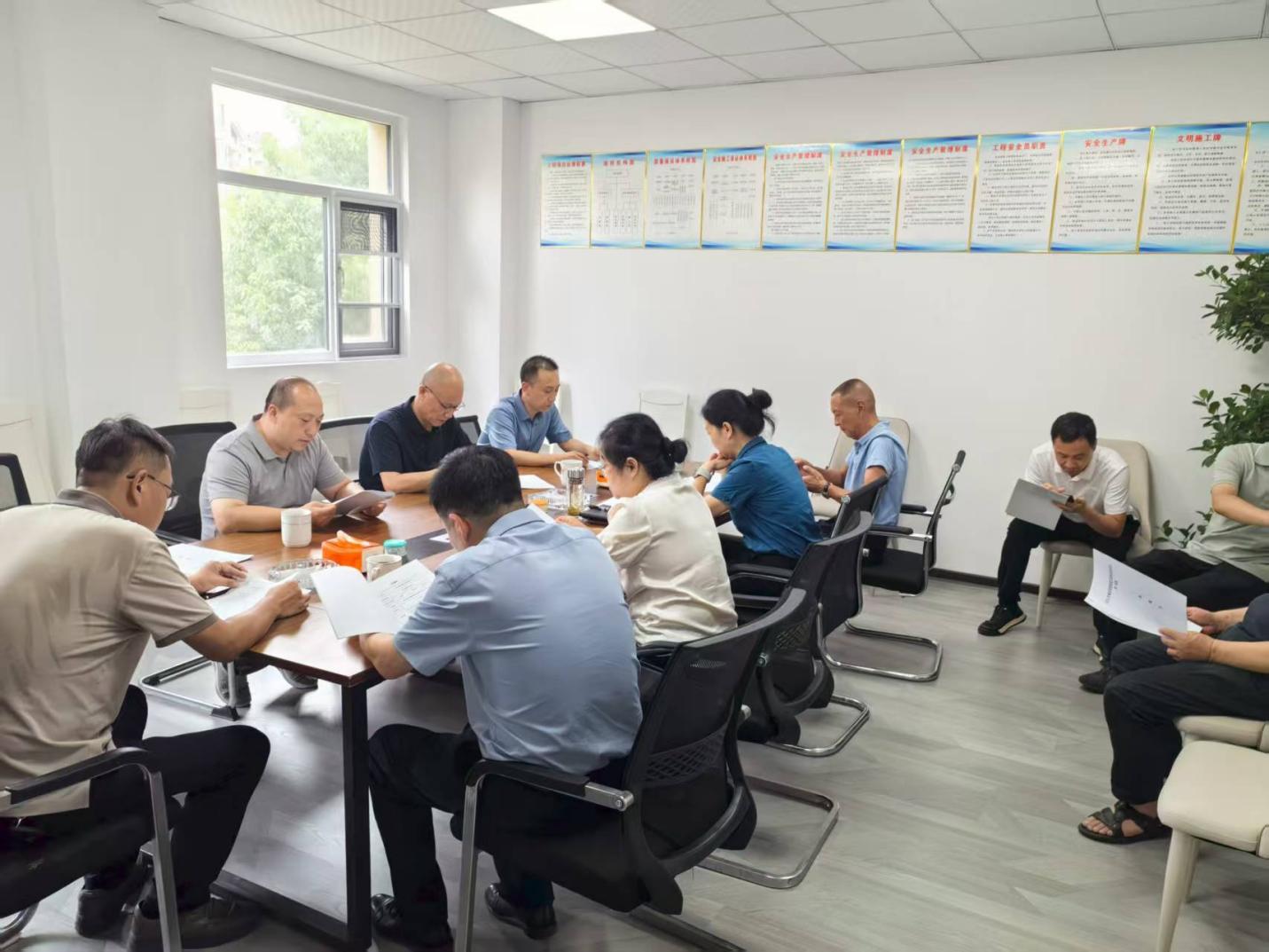 湖北省公共交易中心（湖北省政府采购中心）调研组一行赴OG真人官方建设集团有限公司京山分公司调研