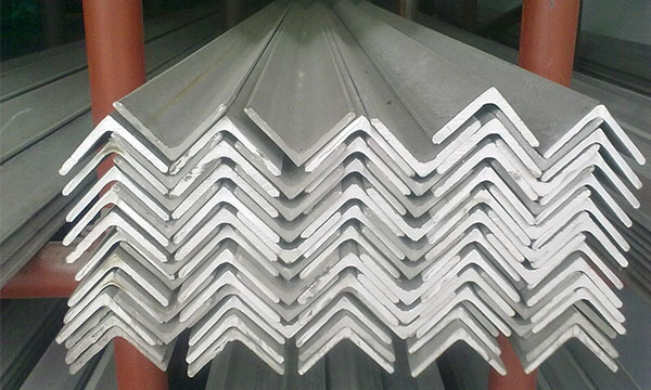 Galvanized Unequal Angle Steel