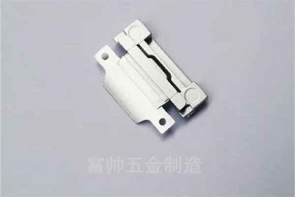 What must zinc alloy die casting pay attention to