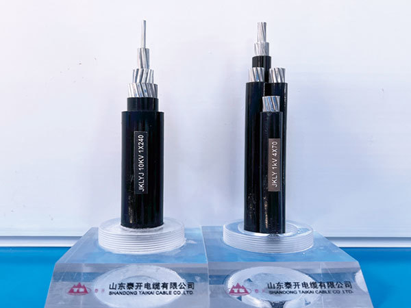 Overhead insulating cable of 1kV-10kV