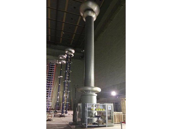 YL-1600 标准电容器