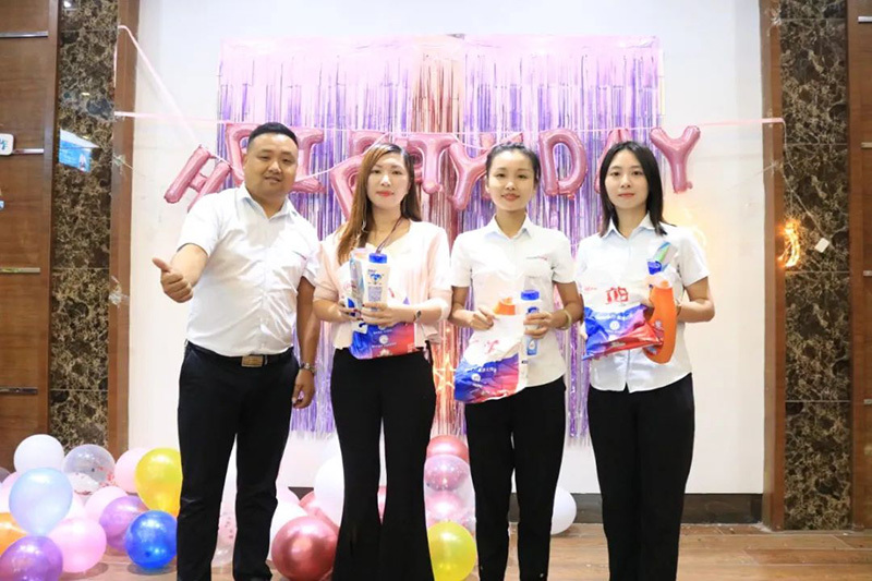 缤纷五月 || 东菱电源员工生日会