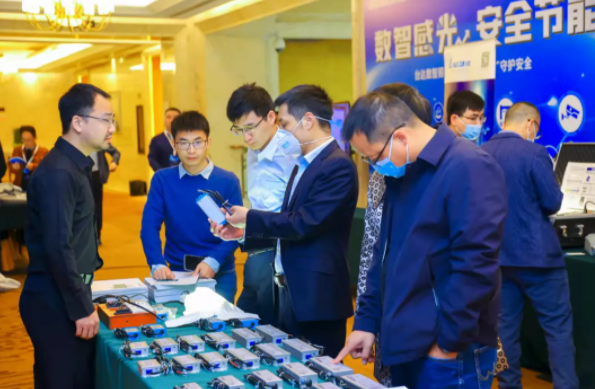 广东东菱电源科技有限公司
