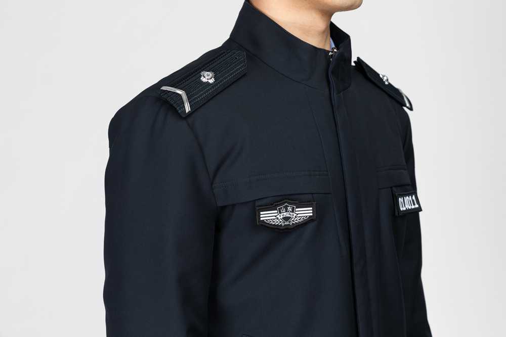 警民双面穿羽绒服