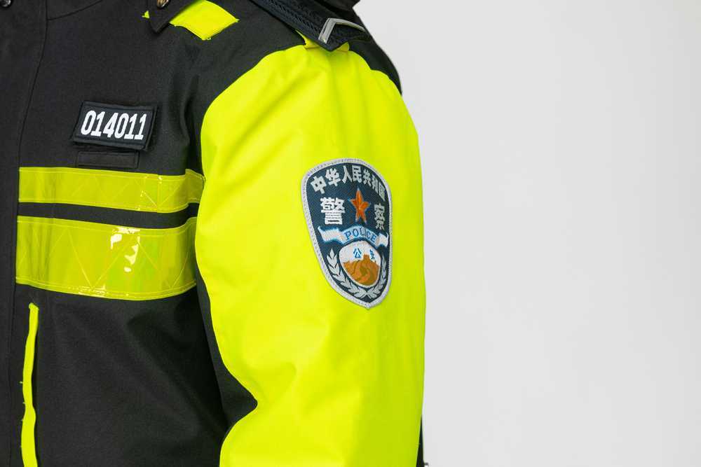 警用骑行多功能服