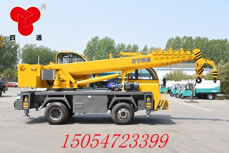 8噸小六輪伸縮大駕自制吊車(chē) 8噸小六輪伸縮大駕自制吊車(chē)