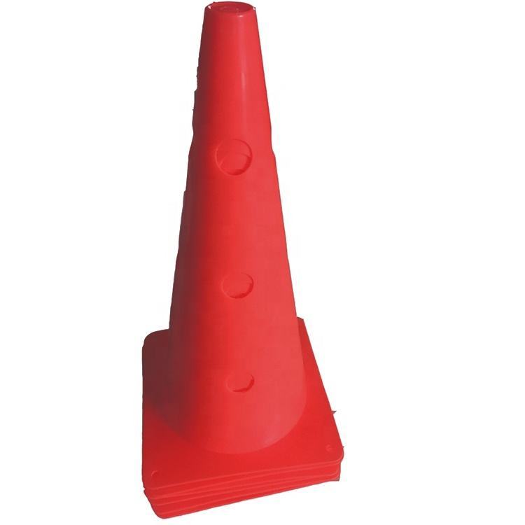 Hot selling wholesale sport plastic agility training cones set