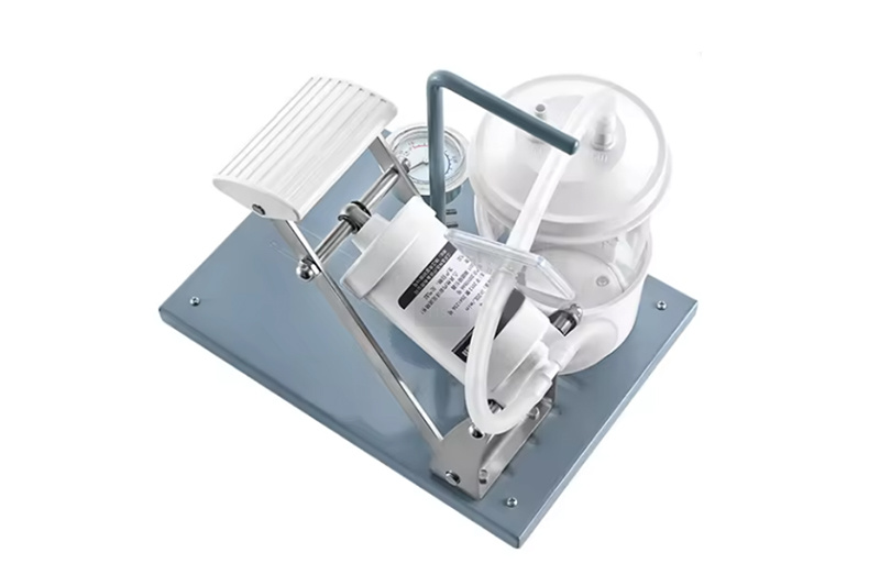 New foot type negative pressure sputum suction device, suction machine