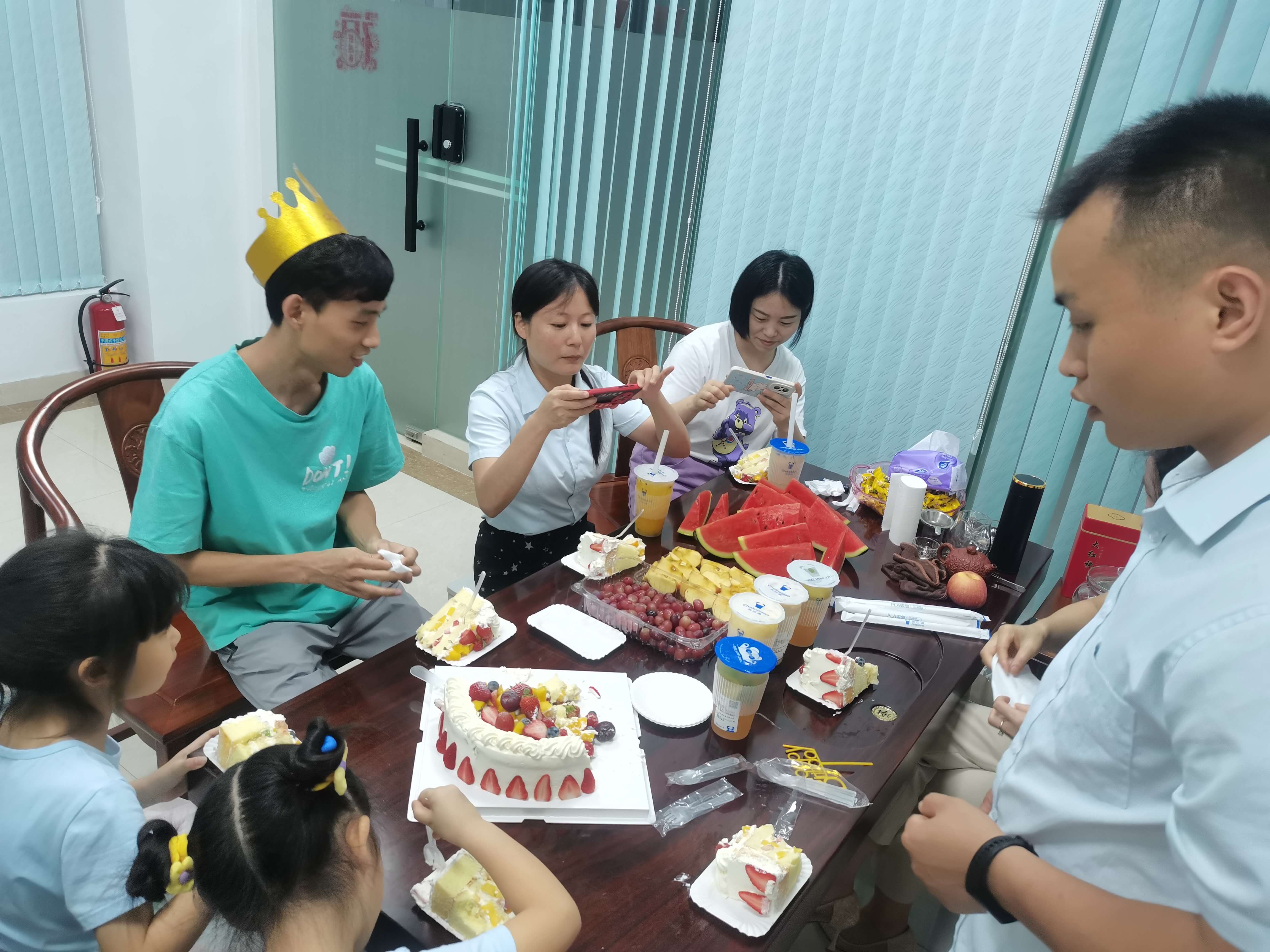員工生日