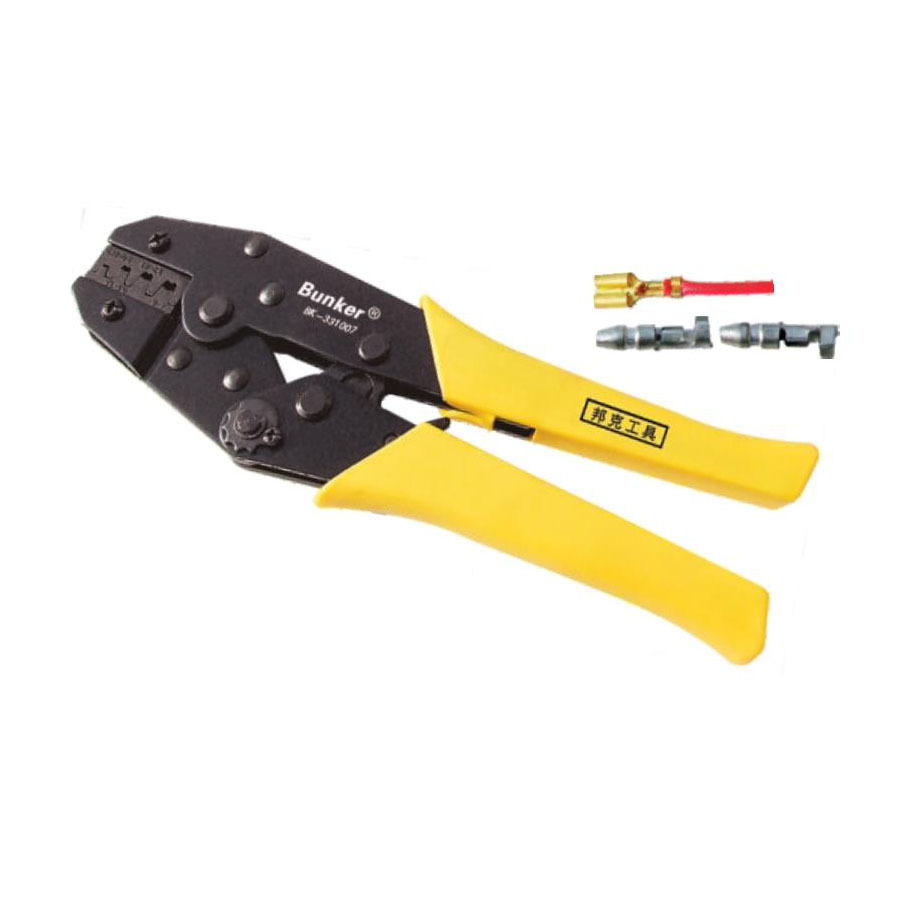 Plug and socket wiring cold pressing pliers
