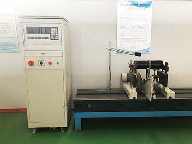 Dynamic balance testing machine testing instrument