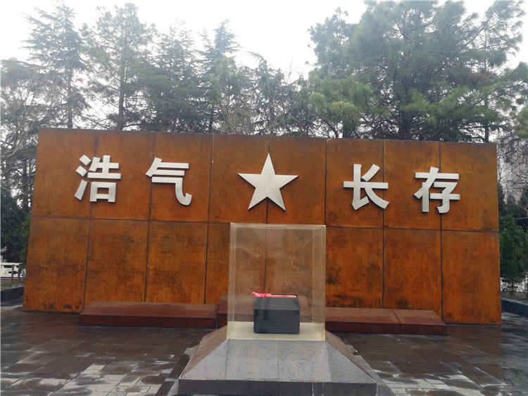 鑫特雕塑