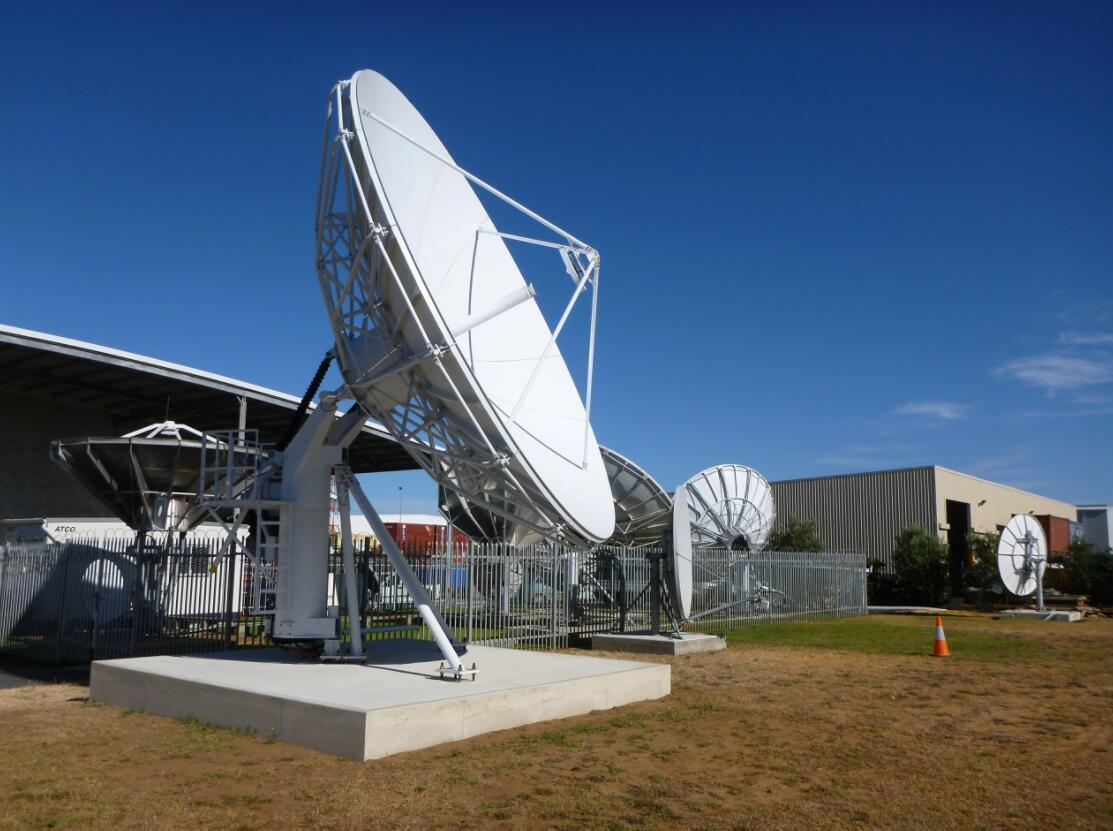 2014 SPEEDCAST Australia - 6.2m Communication Antenna