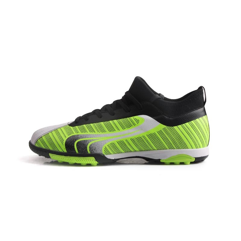 Men/Women Football Shoes