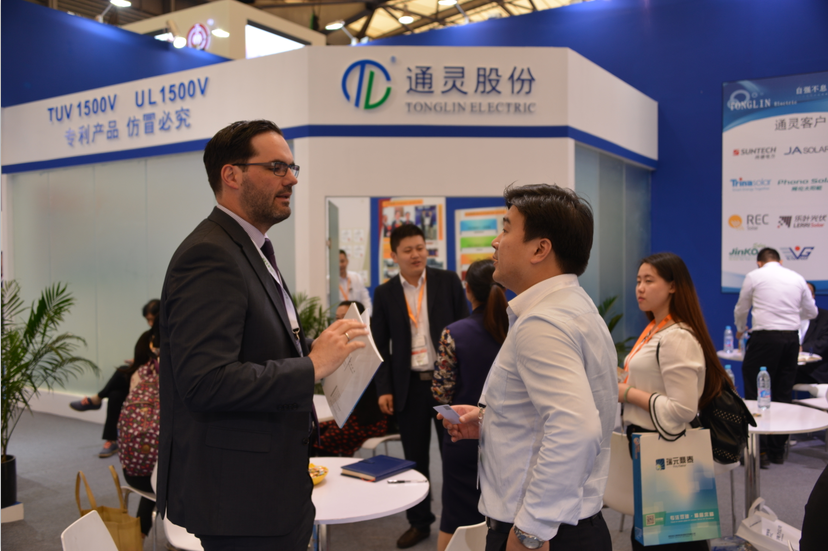 通灵电器成功参加2016年5月上海SNEC国际光伏展会