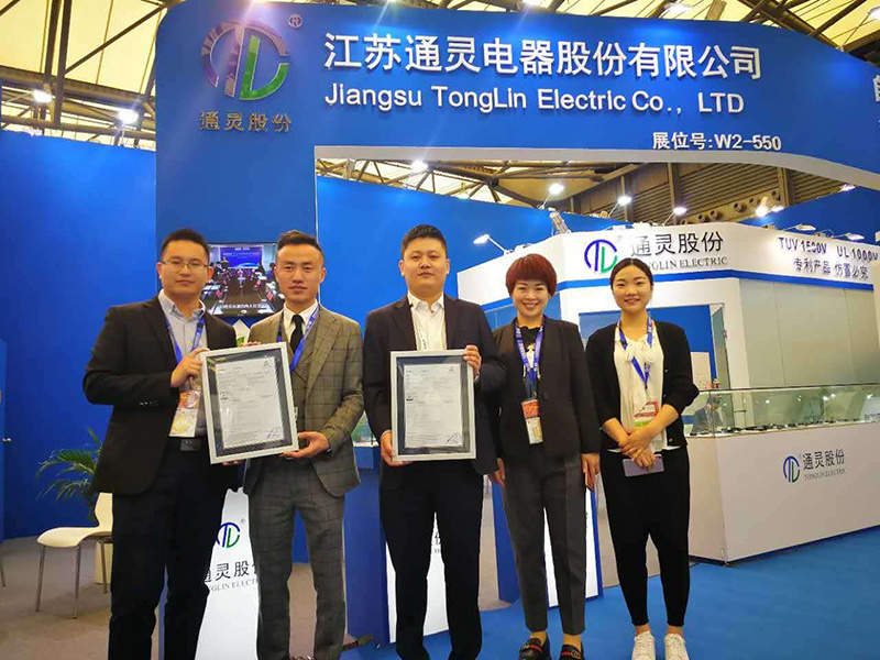 通灵电器成功参加2017年4月上海SNEC国际光伏展会