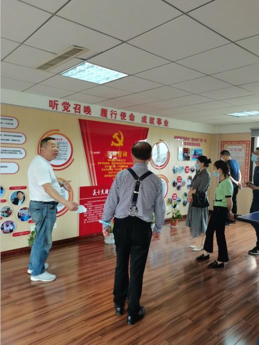 张红总经理带队考察学习鑫汉通管业党建和工会工作4