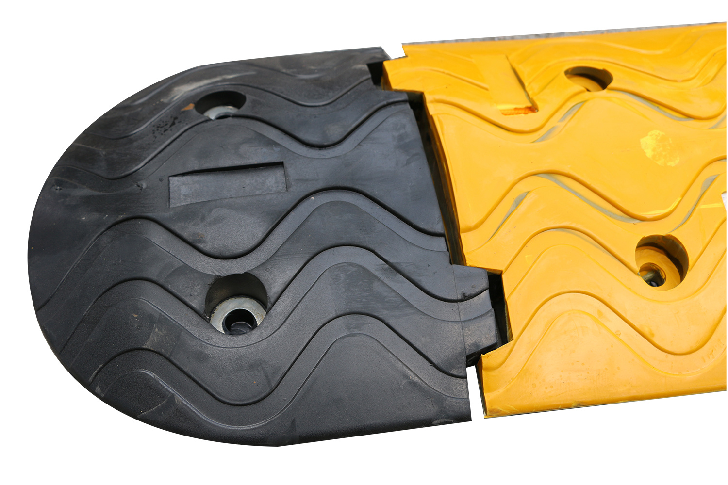 Rubber speed bump
