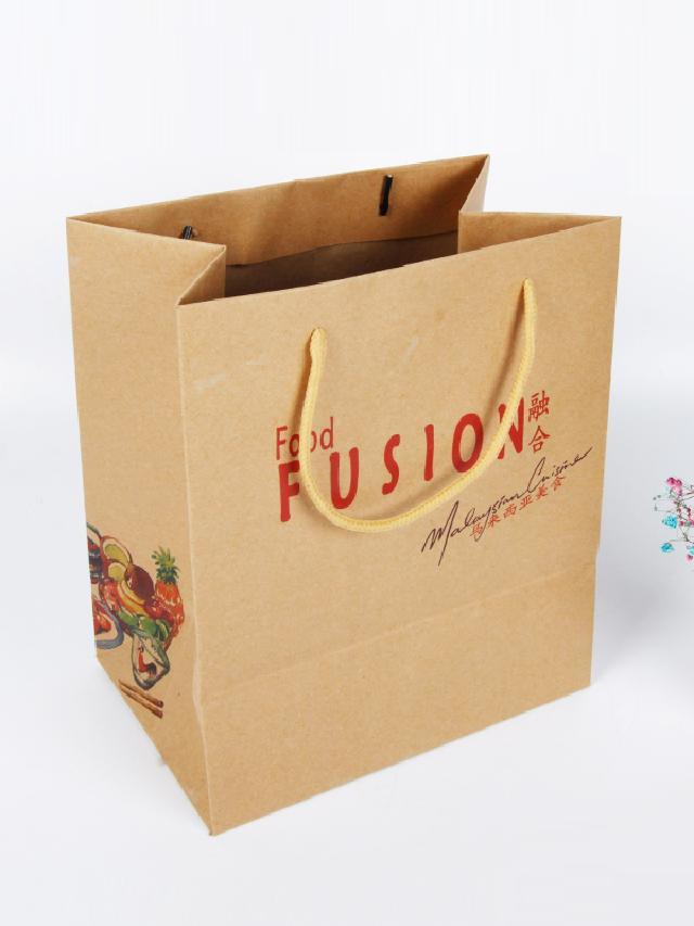 New design plain kraft brown shopping paper bag with FSC certificate