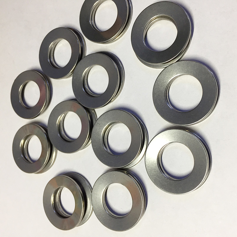 High temperature pre-tightened disc spring