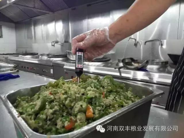 我公司率先按照ISO22000食品安全管理体系要求进行食品中心温度测量