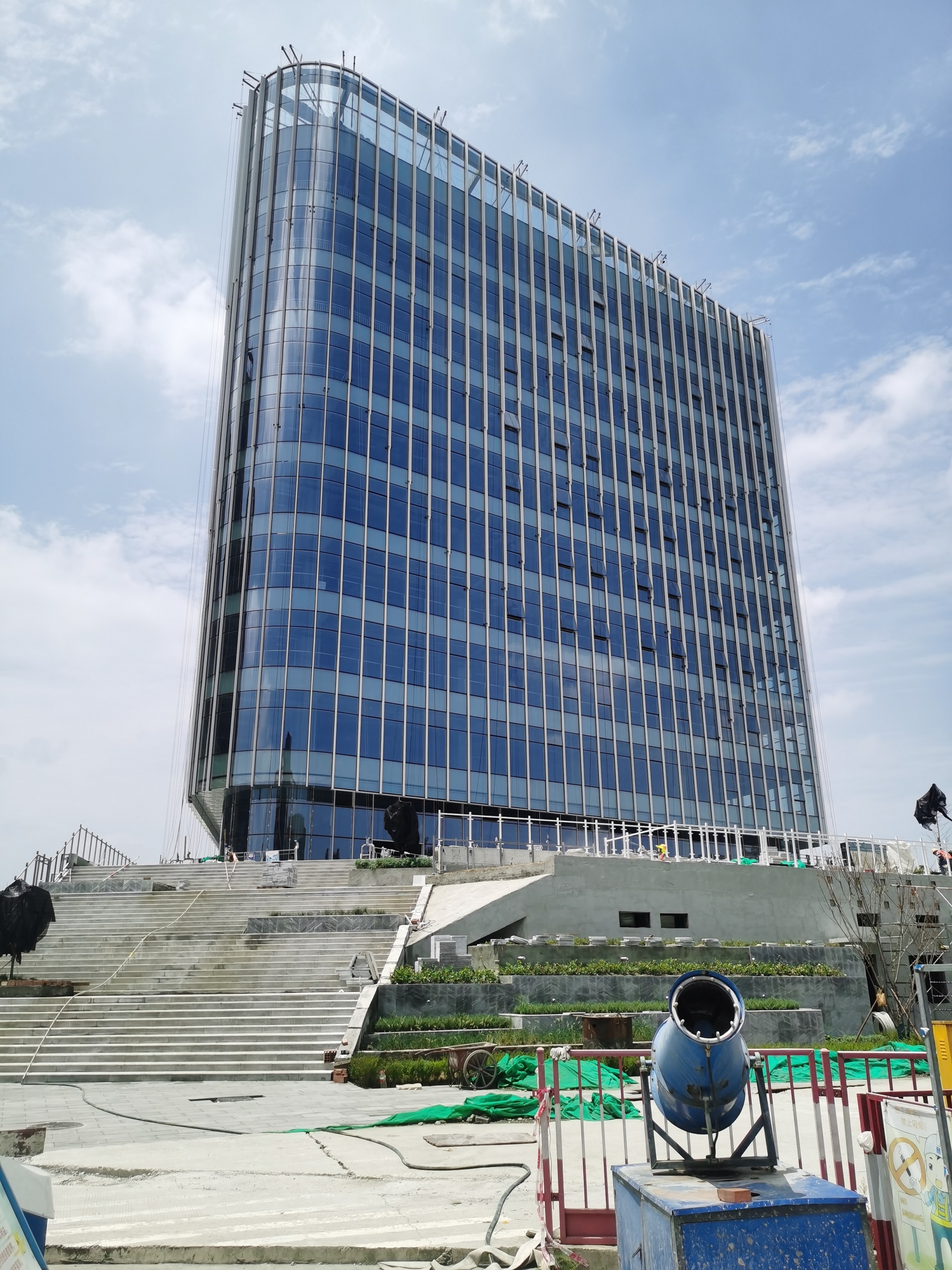 农高创新中心综合体抗震支架工程