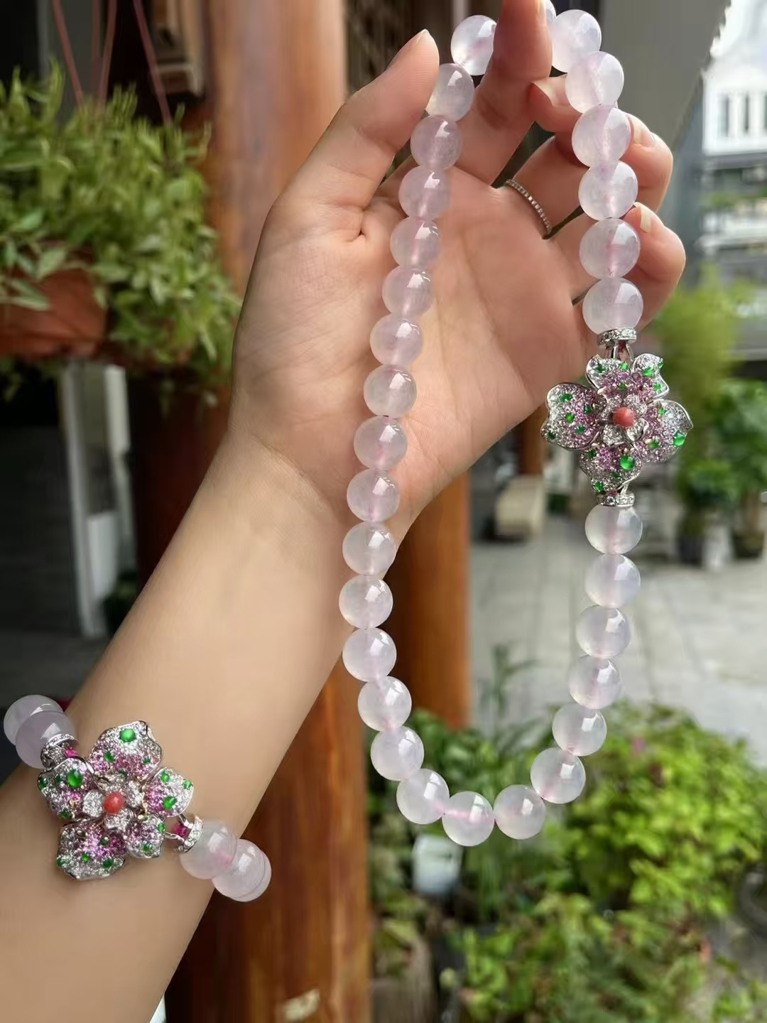 玻璃种冰粉珠珠手串与项链