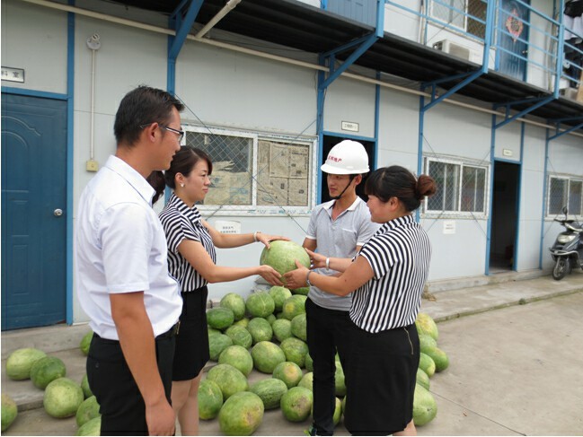 三伏凉来那易得,名邦地产送清凉
