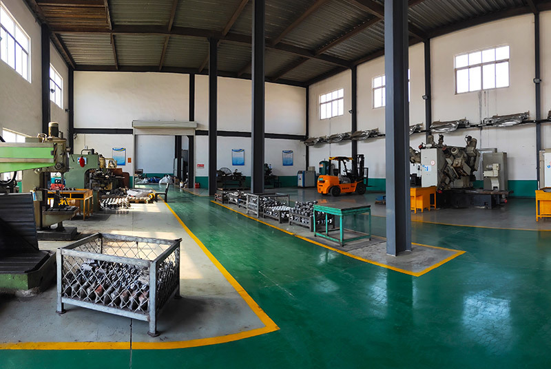 Manufacturing equipment
