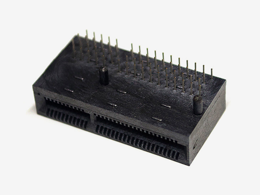 PCI-E 64PIN 传统导柱型 DIP 180度