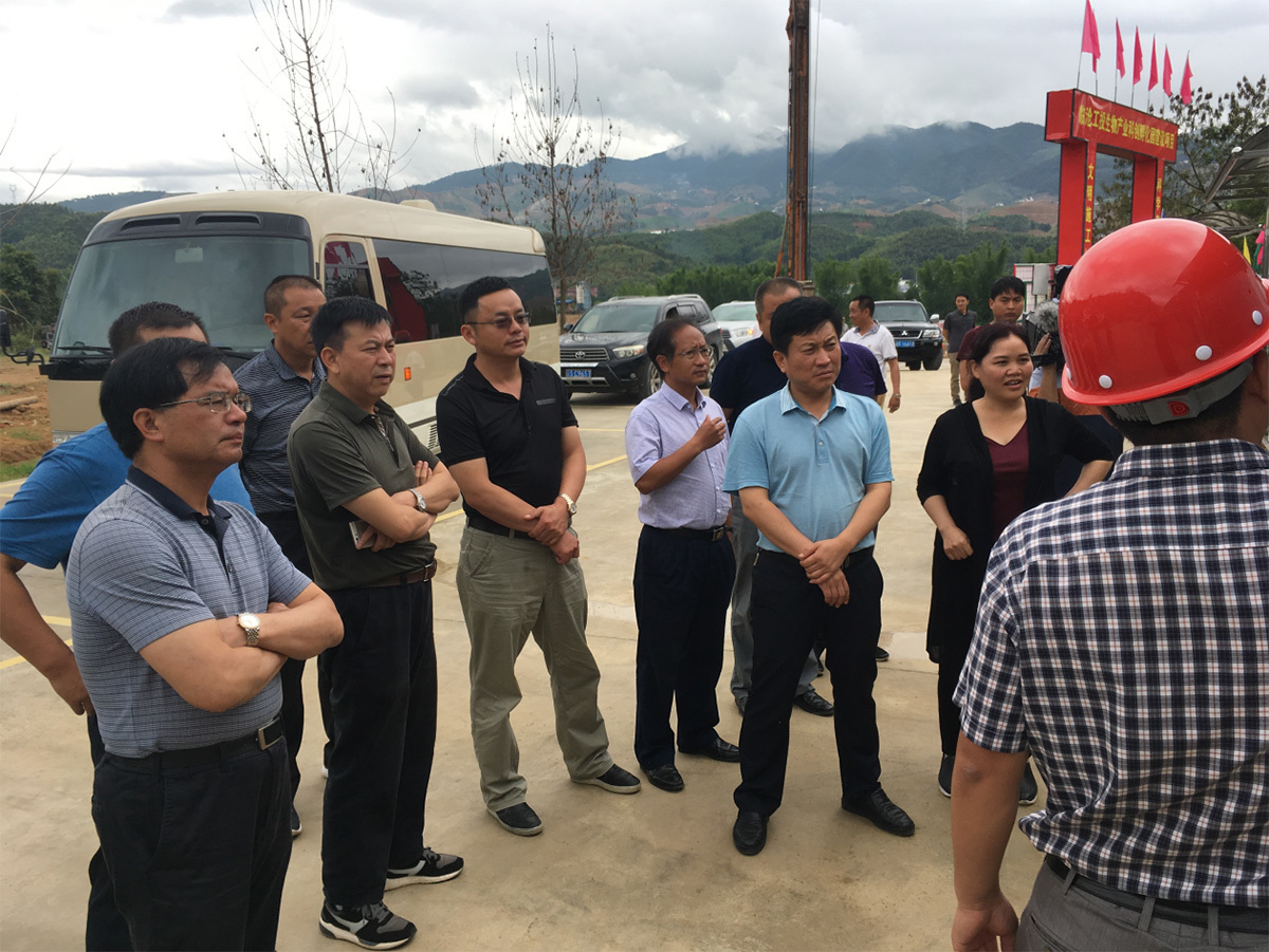市政府督察组到临沧工投生物产业科创孵化园建设项目进行督查指导