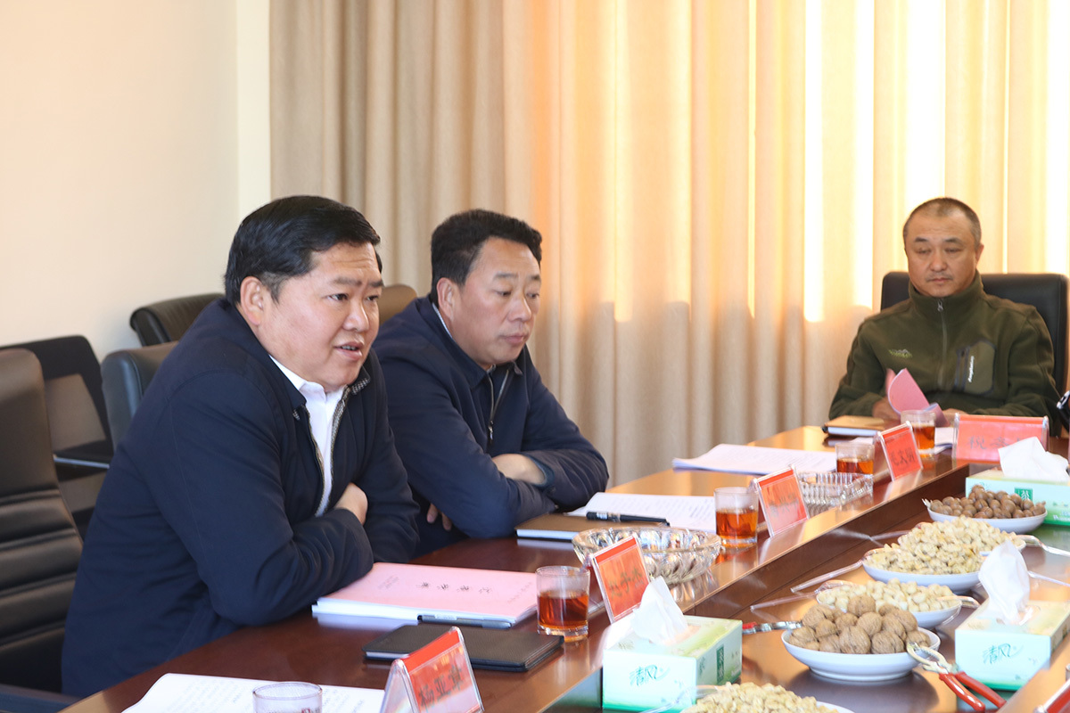 赵子杰副市长一行考察调研临沧工投顺宁坚果开发有限公司。