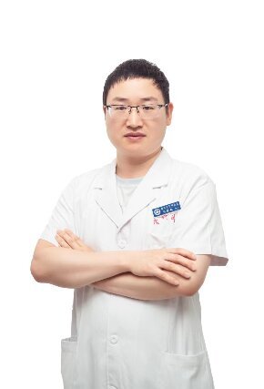 陳冠五