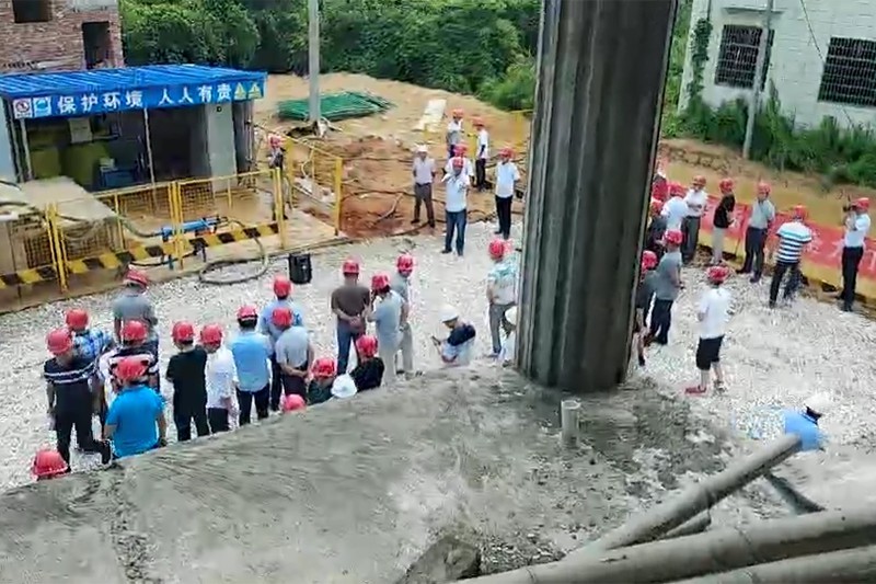 高速公路泥浆处理现场