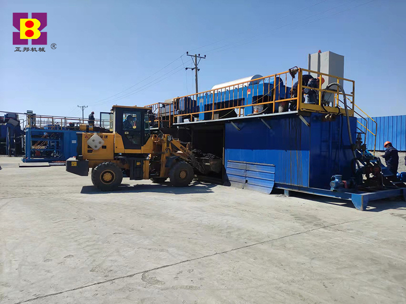 Liaohe Oilfield Oil Mud Engineering Liaohe Oilfield Oil Mud Engineering