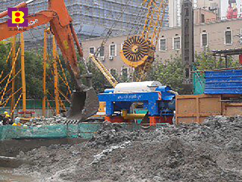 Dewatering of construction mud