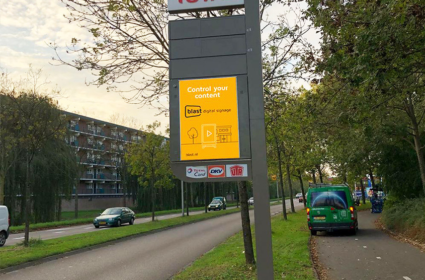 Amsterdam Gas Station Information Release Display System
