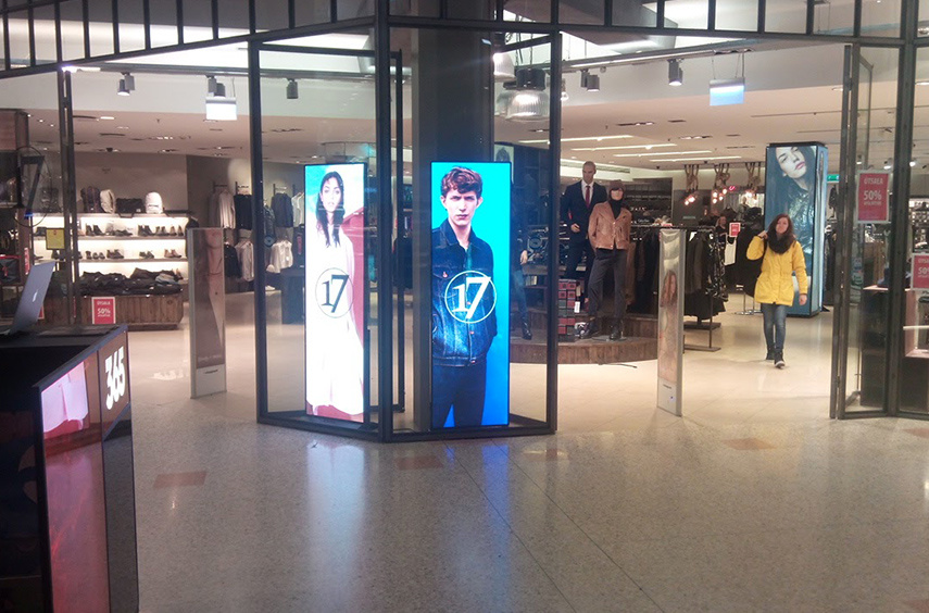 Gallery 17 Clothing shop Indoor LED Poster in Iceland