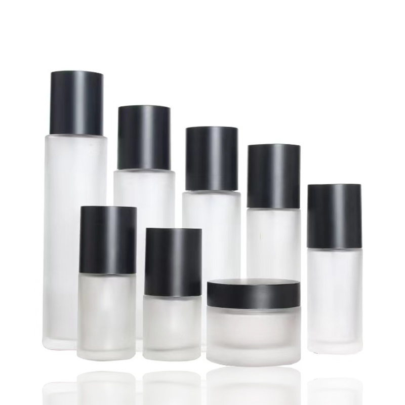 15ml 20ml 30ml 50ml Black Color Glass Lotion Bottles with Pump