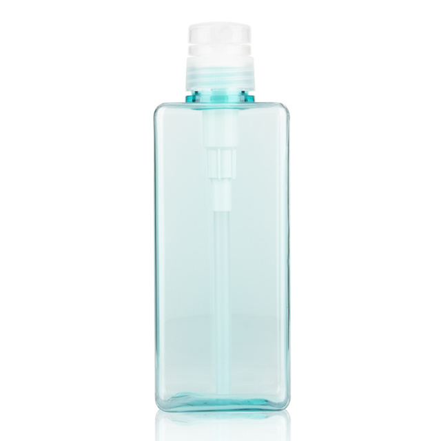 650ml Pink and Blue Color Custom Plastic Bulk Shampoo Bottle
