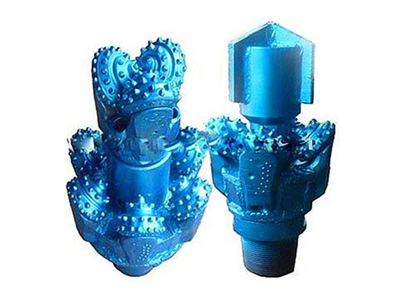 牙轮扩孔器