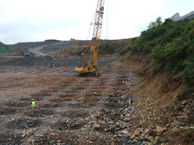 重庆江北国际机场东航站区及第三跑道建设工程飞行区场道工程第三标段强夯工程（2014年、机场）